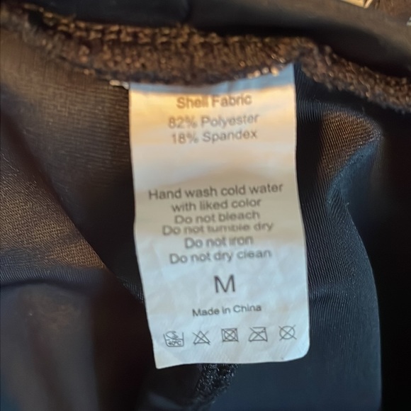 Women’s swim or athletic trunks size M black with gray on sides. New. Quick Dry - Picture 9 of 11